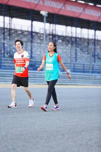 BIB: 53316, 517
                            <button type="button" onclick="openModal(10477402)" class="btn btn-primary btn-sm float-right btn-popup" data-toggle="modal" data-target=".modal-high-quality">
                        <i class="fas fa-shopping-cart"></i> Add to Cart
                    </button>
                                            <button type="button" onclick="isThisMe(10477402, true)" class="btn btn-success btn-sm float-right btn-popup btn-isme hidden" data-toggle="tooltip" data-placement="bottom" title="นี่คือรูปของคุณใช่ไหม คลิกที่นี่เพื่อเอาเข้าอัลบั้ม">
                        <i class="fas fa-plus"></i> Add to album
                    </button>
                    <button type="button" onclick="isThisMe(10477402, false)" class="btn btn-warning btn-sm float-right btn-popup btn-isnotme hidden">
                        <i class="fas fa-ban"></i> Remove from album
                    </button>