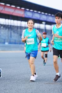 BIB: 51565, 52435
                            <button type="button" onclick="openModal(10493318)" class="btn btn-primary btn-sm float-right btn-popup" data-toggle="modal" data-target=".modal-high-quality">
                        <i class="fas fa-shopping-cart"></i> Add to Cart
                    </button>
                                            <button type="button" onclick="isThisMe(10493318, true)" class="btn btn-success btn-sm float-right btn-popup btn-isme hidden" data-toggle="tooltip" data-placement="bottom" title="นี่คือรูปของคุณใช่ไหม คลิกที่นี่เพื่อเอาเข้าอัลบั้ม">
                        <i class="fas fa-plus"></i> Add to album
                    </button>
                    <button type="button" onclick="isThisMe(10493318, false)" class="btn btn-warning btn-sm float-right btn-popup btn-isnotme hidden">
                        <i class="fas fa-ban"></i> Remove from album
                    </button>