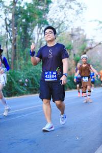 BIB: 42384
                            <button type="button" onclick="openModal(12140433)" class="btn btn-primary btn-sm float-right btn-popup" data-toggle="modal" data-target=".modal-high-quality">
                        <i class="fas fa-shopping-cart"></i> Add to Cart
                    </button>
                                            <button type="button" onclick="isThisMe(12140433, true)" class="btn btn-success btn-sm float-right btn-popup btn-isme hidden" data-toggle="tooltip" data-placement="bottom" title="นี่คือรูปของคุณใช่ไหม คลิกที่นี่เพื่อเอาเข้าอัลบั้ม">
                        <i class="fas fa-plus"></i> Add to album
                    </button>
                    <button type="button" onclick="isThisMe(12140433, false)" class="btn btn-warning btn-sm float-right btn-popup btn-isnotme hidden">
                        <i class="fas fa-ban"></i> Remove from album
                    </button>
