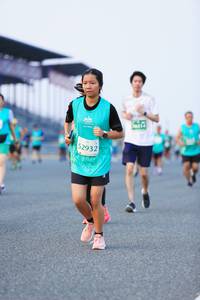 BIB: 2932
                            <button type="button" onclick="openModal(10484906)" class="btn btn-primary btn-sm float-right btn-popup" data-toggle="modal" data-target=".modal-high-quality">
                        <i class="fas fa-shopping-cart"></i> Add to Cart
                    </button>
                                            <button type="button" onclick="isThisMe(10484906, true)" class="btn btn-success btn-sm float-right btn-popup btn-isme hidden" data-toggle="tooltip" data-placement="bottom" title="นี่คือรูปของคุณใช่ไหม คลิกที่นี่เพื่อเอาเข้าอัลบั้ม">
                        <i class="fas fa-plus"></i> Add to album
                    </button>
                    <button type="button" onclick="isThisMe(10484906, false)" class="btn btn-warning btn-sm float-right btn-popup btn-isnotme hidden">
                        <i class="fas fa-ban"></i> Remove from album
                    </button>