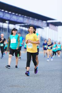 BIB: 2475
                            <button type="button" onclick="openModal(10492753)" class="btn btn-primary btn-sm float-right btn-popup" data-toggle="modal" data-target=".modal-high-quality">
                        <i class="fas fa-shopping-cart"></i> Add to Cart
                    </button>
                                            <button type="button" onclick="isThisMe(10492753, true)" class="btn btn-success btn-sm float-right btn-popup btn-isme hidden" data-toggle="tooltip" data-placement="bottom" title="นี่คือรูปของคุณใช่ไหม คลิกที่นี่เพื่อเอาเข้าอัลบั้ม">
                        <i class="fas fa-plus"></i> Add to album
                    </button>
                    <button type="button" onclick="isThisMe(10492753, false)" class="btn btn-warning btn-sm float-right btn-popup btn-isnotme hidden">
                        <i class="fas fa-ban"></i> Remove from album
                    </button>