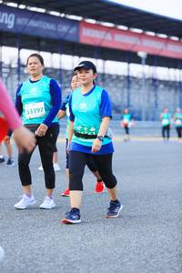 BIB: 53197
                            <button type="button" onclick="openModal(10493094)" class="btn btn-primary btn-sm float-right btn-popup" data-toggle="modal" data-target=".modal-high-quality">
                        <i class="fas fa-shopping-cart"></i> Add to Cart
                    </button>
                                            <button type="button" onclick="isThisMe(10493094, true)" class="btn btn-success btn-sm float-right btn-popup btn-isme hidden" data-toggle="tooltip" data-placement="bottom" title="นี่คือรูปของคุณใช่ไหม คลิกที่นี่เพื่อเอาเข้าอัลบั้ม">
                        <i class="fas fa-plus"></i> Add to album
                    </button>
                    <button type="button" onclick="isThisMe(10493094, false)" class="btn btn-warning btn-sm float-right btn-popup btn-isnotme hidden">
                        <i class="fas fa-ban"></i> Remove from album
                    </button>