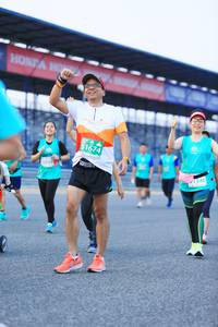 BIB: 51674, 748
                            <button type="button" onclick="openModal(10502354)" class="btn btn-primary btn-sm float-right btn-popup" data-toggle="modal" data-target=".modal-high-quality">
                        <i class="fas fa-shopping-cart"></i> Add to Cart
                    </button>
                                            <button type="button" onclick="isThisMe(10502354, true)" class="btn btn-success btn-sm float-right btn-popup btn-isme hidden" data-toggle="tooltip" data-placement="bottom" title="นี่คือรูปของคุณใช่ไหม คลิกที่นี่เพื่อเอาเข้าอัลบั้ม">
                        <i class="fas fa-plus"></i> Add to album
                    </button>
                    <button type="button" onclick="isThisMe(10502354, false)" class="btn btn-warning btn-sm float-right btn-popup btn-isnotme hidden">
                        <i class="fas fa-ban"></i> Remove from album
                    </button>