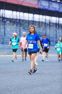 BIB: 3133
                            <button type="button" onclick="openModal(10493665)" class="btn btn-primary btn-sm float-right btn-popup" data-toggle="modal" data-target=".modal-high-quality">
                        <i class="fas fa-shopping-cart"></i> Add to Cart
                    </button>
                                            <button type="button" onclick="isThisMe(10493665, true)" class="btn btn-success btn-sm float-right btn-popup btn-isme hidden" data-toggle="tooltip" data-placement="bottom" title="นี่คือรูปของคุณใช่ไหม คลิกที่นี่เพื่อเอาเข้าอัลบั้ม">
                        <i class="fas fa-plus"></i> Add to album
                    </button>
                    <button type="button" onclick="isThisMe(10493665, false)" class="btn btn-warning btn-sm float-right btn-popup btn-isnotme hidden">
                        <i class="fas fa-ban"></i> Remove from album
                    </button>