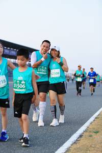 BIB: 51661, 52508, 1506
                            <button type="button" onclick="openModal(10453181)" class="btn btn-primary btn-sm float-right btn-popup" data-toggle="modal" data-target=".modal-high-quality">
                        <i class="fas fa-shopping-cart"></i> Add to Cart
                    </button>
                                            <button type="button" onclick="isThisMe(10453181, true)" class="btn btn-success btn-sm float-right btn-popup btn-isme hidden" data-toggle="tooltip" data-placement="bottom" title="นี่คือรูปของคุณใช่ไหม คลิกที่นี่เพื่อเอาเข้าอัลบั้ม">
                        <i class="fas fa-plus"></i> Add to album
                    </button>
                    <button type="button" onclick="isThisMe(10453181, false)" class="btn btn-warning btn-sm float-right btn-popup btn-isnotme hidden">
                        <i class="fas fa-ban"></i> Remove from album
                    </button>