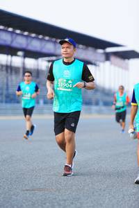 BIB: 51904
                            <button type="button" onclick="openModal(10452824)" class="btn btn-primary btn-sm float-right btn-popup" data-toggle="modal" data-target=".modal-high-quality">
                        <i class="fas fa-shopping-cart"></i> Add to Cart
                    </button>
                                            <button type="button" onclick="isThisMe(10452824, true)" class="btn btn-success btn-sm float-right btn-popup btn-isme hidden" data-toggle="tooltip" data-placement="bottom" title="นี่คือรูปของคุณใช่ไหม คลิกที่นี่เพื่อเอาเข้าอัลบั้ม">
                        <i class="fas fa-plus"></i> Add to album
                    </button>
                    <button type="button" onclick="isThisMe(10452824, false)" class="btn btn-warning btn-sm float-right btn-popup btn-isnotme hidden">
                        <i class="fas fa-ban"></i> Remove from album
                    </button>