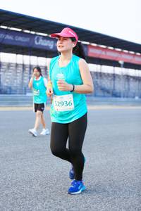 BIB: 2936
                            <button type="button" onclick="openModal(10477324)" class="btn btn-primary btn-sm float-right btn-popup" data-toggle="modal" data-target=".modal-high-quality">
                        <i class="fas fa-shopping-cart"></i> Add to Cart
                    </button>
                                            <button type="button" onclick="isThisMe(10477324, true)" class="btn btn-success btn-sm float-right btn-popup btn-isme hidden" data-toggle="tooltip" data-placement="bottom" title="นี่คือรูปของคุณใช่ไหม คลิกที่นี่เพื่อเอาเข้าอัลบั้ม">
                        <i class="fas fa-plus"></i> Add to album
                    </button>
                    <button type="button" onclick="isThisMe(10477324, false)" class="btn btn-warning btn-sm float-right btn-popup btn-isnotme hidden">
                        <i class="fas fa-ban"></i> Remove from album
                    </button>