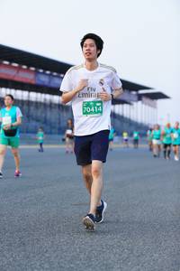 BIB: 70414
                            <button type="button" onclick="openModal(10485020)" class="btn btn-primary btn-sm float-right btn-popup" data-toggle="modal" data-target=".modal-high-quality">
                        <i class="fas fa-shopping-cart"></i> Add to Cart
                    </button>
                                            <button type="button" onclick="isThisMe(10485020, true)" class="btn btn-success btn-sm float-right btn-popup btn-isme hidden" data-toggle="tooltip" data-placement="bottom" title="นี่คือรูปของคุณใช่ไหม คลิกที่นี่เพื่อเอาเข้าอัลบั้ม">
                        <i class="fas fa-plus"></i> Add to album
                    </button>
                    <button type="button" onclick="isThisMe(10485020, false)" class="btn btn-warning btn-sm float-right btn-popup btn-isnotme hidden">
                        <i class="fas fa-ban"></i> Remove from album
                    </button>