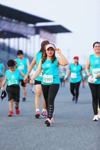 BIB: 5088, 2305, 1512
                            <button type="button" onclick="openModal(10489432)" class="btn btn-primary btn-sm float-right btn-popup" data-toggle="modal" data-target=".modal-high-quality">
                        <i class="fas fa-shopping-cart"></i> Add to Cart
                    </button>
                                            <button type="button" onclick="isThisMe(10489432, true)" class="btn btn-success btn-sm float-right btn-popup btn-isme hidden" data-toggle="tooltip" data-placement="bottom" title="นี่คือรูปของคุณใช่ไหม คลิกที่นี่เพื่อเอาเข้าอัลบั้ม">
                        <i class="fas fa-plus"></i> Add to album
                    </button>
                    <button type="button" onclick="isThisMe(10489432, false)" class="btn btn-warning btn-sm float-right btn-popup btn-isnotme hidden">
                        <i class="fas fa-ban"></i> Remove from album
                    </button>