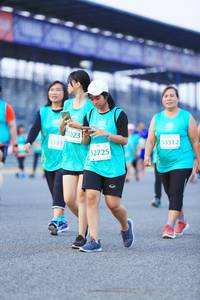 BIB: 1023, 3312, 5133, 52725
                            <button type="button" onclick="openModal(10493134)" class="btn btn-primary btn-sm float-right btn-popup" data-toggle="modal" data-target=".modal-high-quality">
                        <i class="fas fa-shopping-cart"></i> Add to Cart
                    </button>
                                            <button type="button" onclick="isThisMe(10493134, true)" class="btn btn-success btn-sm float-right btn-popup btn-isme hidden" data-toggle="tooltip" data-placement="bottom" title="นี่คือรูปของคุณใช่ไหม คลิกที่นี่เพื่อเอาเข้าอัลบั้ม">
                        <i class="fas fa-plus"></i> Add to album
                    </button>
                    <button type="button" onclick="isThisMe(10493134, false)" class="btn btn-warning btn-sm float-right btn-popup btn-isnotme hidden">
                        <i class="fas fa-ban"></i> Remove from album
                    </button>