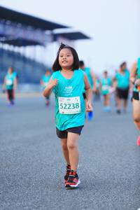 BIB: 0000, 52238
                            <button type="button" onclick="openModal(10496131)" class="btn btn-primary btn-sm float-right btn-popup" data-toggle="modal" data-target=".modal-high-quality">
                        <i class="fas fa-shopping-cart"></i> Add to Cart
                    </button>
                                            <button type="button" onclick="isThisMe(10496131, true)" class="btn btn-success btn-sm float-right btn-popup btn-isme hidden" data-toggle="tooltip" data-placement="bottom" title="นี่คือรูปของคุณใช่ไหม คลิกที่นี่เพื่อเอาเข้าอัลบั้ม">
                        <i class="fas fa-plus"></i> Add to album
                    </button>
                    <button type="button" onclick="isThisMe(10496131, false)" class="btn btn-warning btn-sm float-right btn-popup btn-isnotme hidden">
                        <i class="fas fa-ban"></i> Remove from album
                    </button>