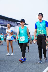 BIB: 51693, 2492, 50925
                            <button type="button" onclick="openModal(10491226)" class="btn btn-primary btn-sm float-right btn-popup" data-toggle="modal" data-target=".modal-high-quality">
                        <i class="fas fa-shopping-cart"></i> Add to Cart
                    </button>
                                            <button type="button" onclick="isThisMe(10491226, true)" class="btn btn-success btn-sm float-right btn-popup btn-isme hidden" data-toggle="tooltip" data-placement="bottom" title="นี่คือรูปของคุณใช่ไหม คลิกที่นี่เพื่อเอาเข้าอัลบั้ม">
                        <i class="fas fa-plus"></i> Add to album
                    </button>
                    <button type="button" onclick="isThisMe(10491226, false)" class="btn btn-warning btn-sm float-right btn-popup btn-isnotme hidden">
                        <i class="fas fa-ban"></i> Remove from album
                    </button>