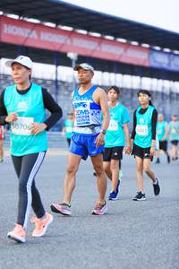 BIB: 50706, 416, 2415
                            <button type="button" onclick="openModal(10490599)" class="btn btn-primary btn-sm float-right btn-popup" data-toggle="modal" data-target=".modal-high-quality">
                        <i class="fas fa-shopping-cart"></i> Add to Cart
                    </button>
                                            <button type="button" onclick="isThisMe(10490599, true)" class="btn btn-success btn-sm float-right btn-popup btn-isme hidden" data-toggle="tooltip" data-placement="bottom" title="นี่คือรูปของคุณใช่ไหม คลิกที่นี่เพื่อเอาเข้าอัลบั้ม">
                        <i class="fas fa-plus"></i> Add to album
                    </button>
                    <button type="button" onclick="isThisMe(10490599, false)" class="btn btn-warning btn-sm float-right btn-popup btn-isnotme hidden">
                        <i class="fas fa-ban"></i> Remove from album
                    </button>