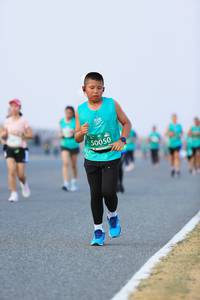 BIB: 50050
                            <button type="button" onclick="openModal(10452839)" class="btn btn-primary btn-sm float-right btn-popup" data-toggle="modal" data-target=".modal-high-quality">
                        <i class="fas fa-shopping-cart"></i> Add to Cart
                    </button>
                                            <button type="button" onclick="isThisMe(10452839, true)" class="btn btn-success btn-sm float-right btn-popup btn-isme hidden" data-toggle="tooltip" data-placement="bottom" title="นี่คือรูปของคุณใช่ไหม คลิกที่นี่เพื่อเอาเข้าอัลบั้ม">
                        <i class="fas fa-plus"></i> Add to album
                    </button>
                    <button type="button" onclick="isThisMe(10452839, false)" class="btn btn-warning btn-sm float-right btn-popup btn-isnotme hidden">
                        <i class="fas fa-ban"></i> Remove from album
                    </button>