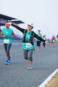 BIB: 52762, 50922
                            <button type="button" onclick="openModal(10460777)" class="btn btn-primary btn-sm float-right btn-popup" data-toggle="modal" data-target=".modal-high-quality">
                        <i class="fas fa-shopping-cart"></i> Add to Cart
                    </button>
                                            <button type="button" onclick="isThisMe(10460777, true)" class="btn btn-success btn-sm float-right btn-popup btn-isme hidden" data-toggle="tooltip" data-placement="bottom" title="นี่คือรูปของคุณใช่ไหม คลิกที่นี่เพื่อเอาเข้าอัลบั้ม">
                        <i class="fas fa-plus"></i> Add to album
                    </button>
                    <button type="button" onclick="isThisMe(10460777, false)" class="btn btn-warning btn-sm float-right btn-popup btn-isnotme hidden">
                        <i class="fas fa-ban"></i> Remove from album
                    </button>