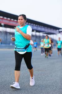 BIB: 0808
                            <button type="button" onclick="openModal(10484148)" class="btn btn-primary btn-sm float-right btn-popup" data-toggle="modal" data-target=".modal-high-quality">
                        <i class="fas fa-shopping-cart"></i> Add to Cart
                    </button>
                                            <button type="button" onclick="isThisMe(10484148, true)" class="btn btn-success btn-sm float-right btn-popup btn-isme hidden" data-toggle="tooltip" data-placement="bottom" title="นี่คือรูปของคุณใช่ไหม คลิกที่นี่เพื่อเอาเข้าอัลบั้ม">
                        <i class="fas fa-plus"></i> Add to album
                    </button>
                    <button type="button" onclick="isThisMe(10484148, false)" class="btn btn-warning btn-sm float-right btn-popup btn-isnotme hidden">
                        <i class="fas fa-ban"></i> Remove from album
                    </button>