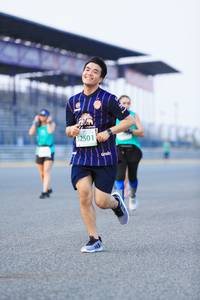 BIB: 2501
                            <button type="button" onclick="openModal(10471935)" class="btn btn-primary btn-sm float-right btn-popup" data-toggle="modal" data-target=".modal-high-quality">
                        <i class="fas fa-shopping-cart"></i> Add to Cart
                    </button>
                                            <button type="button" onclick="isThisMe(10471935, true)" class="btn btn-success btn-sm float-right btn-popup btn-isme hidden" data-toggle="tooltip" data-placement="bottom" title="นี่คือรูปของคุณใช่ไหม คลิกที่นี่เพื่อเอาเข้าอัลบั้ม">
                        <i class="fas fa-plus"></i> Add to album
                    </button>
                    <button type="button" onclick="isThisMe(10471935, false)" class="btn btn-warning btn-sm float-right btn-popup btn-isnotme hidden">
                        <i class="fas fa-ban"></i> Remove from album
                    </button>