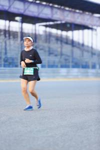 BIB: 834
                            <button type="button" onclick="openModal(10460415)" class="btn btn-primary btn-sm float-right btn-popup" data-toggle="modal" data-target=".modal-high-quality">
                        <i class="fas fa-shopping-cart"></i> Add to Cart
                    </button>
                                            <button type="button" onclick="isThisMe(10460415, true)" class="btn btn-success btn-sm float-right btn-popup btn-isme hidden" data-toggle="tooltip" data-placement="bottom" title="นี่คือรูปของคุณใช่ไหม คลิกที่นี่เพื่อเอาเข้าอัลบั้ม">
                        <i class="fas fa-plus"></i> Add to album
                    </button>
                    <button type="button" onclick="isThisMe(10460415, false)" class="btn btn-warning btn-sm float-right btn-popup btn-isnotme hidden">
                        <i class="fas fa-ban"></i> Remove from album
                    </button>