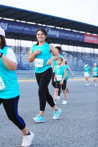 BIB: 2582, 894
                            <button type="button" onclick="openModal(10495190)" class="btn btn-primary btn-sm float-right btn-popup" data-toggle="modal" data-target=".modal-high-quality">
                        <i class="fas fa-shopping-cart"></i> Add to Cart
                    </button>
                                            <button type="button" onclick="isThisMe(10495190, true)" class="btn btn-success btn-sm float-right btn-popup btn-isme hidden" data-toggle="tooltip" data-placement="bottom" title="นี่คือรูปของคุณใช่ไหม คลิกที่นี่เพื่อเอาเข้าอัลบั้ม">
                        <i class="fas fa-plus"></i> Add to album
                    </button>
                    <button type="button" onclick="isThisMe(10495190, false)" class="btn btn-warning btn-sm float-right btn-popup btn-isnotme hidden">
                        <i class="fas fa-ban"></i> Remove from album
                    </button>