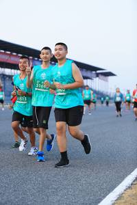 BIB: 5169, 1813
                            <button type="button" onclick="openModal(10493523)" class="btn btn-primary btn-sm float-right btn-popup" data-toggle="modal" data-target=".modal-high-quality">
                        <i class="fas fa-shopping-cart"></i> Add to Cart
                    </button>
                                            <button type="button" onclick="isThisMe(10493523, true)" class="btn btn-success btn-sm float-right btn-popup btn-isme hidden" data-toggle="tooltip" data-placement="bottom" title="นี่คือรูปของคุณใช่ไหม คลิกที่นี่เพื่อเอาเข้าอัลบั้ม">
                        <i class="fas fa-plus"></i> Add to album
                    </button>
                    <button type="button" onclick="isThisMe(10493523, false)" class="btn btn-warning btn-sm float-right btn-popup btn-isnotme hidden">
                        <i class="fas fa-ban"></i> Remove from album
                    </button>