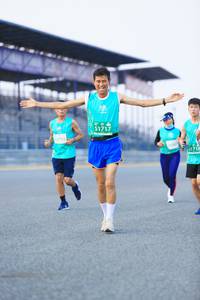 BIB: 51717, 53755, 1718, 
                            <button type="button" onclick="openModal(10452730)" class="btn btn-primary btn-sm float-right btn-popup" data-toggle="modal" data-target=".modal-high-quality">
                        <i class="fas fa-shopping-cart"></i> Add to Cart
                    </button>
                                            <button type="button" onclick="isThisMe(10452730, true)" class="btn btn-success btn-sm float-right btn-popup btn-isme hidden" data-toggle="tooltip" data-placement="bottom" title="นี่คือรูปของคุณใช่ไหม คลิกที่นี่เพื่อเอาเข้าอัลบั้ม">
                        <i class="fas fa-plus"></i> Add to album
                    </button>
                    <button type="button" onclick="isThisMe(10452730, false)" class="btn btn-warning btn-sm float-right btn-popup btn-isnotme hidden">
                        <i class="fas fa-ban"></i> Remove from album
                    </button>