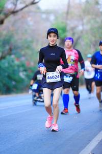 BIB: 46024
                            <button type="button" onclick="openModal(12146512)" class="btn btn-primary btn-sm float-right btn-popup" data-toggle="modal" data-target=".modal-high-quality">
                        <i class="fas fa-shopping-cart"></i> Add to Cart
                    </button>
                                            <button type="button" onclick="isThisMe(12146512, true)" class="btn btn-success btn-sm float-right btn-popup btn-isme hidden" data-toggle="tooltip" data-placement="bottom" title="นี่คือรูปของคุณใช่ไหม คลิกที่นี่เพื่อเอาเข้าอัลบั้ม">
                        <i class="fas fa-plus"></i> Add to album
                    </button>
                    <button type="button" onclick="isThisMe(12146512, false)" class="btn btn-warning btn-sm float-right btn-popup btn-isnotme hidden">
                        <i class="fas fa-ban"></i> Remove from album
                    </button>