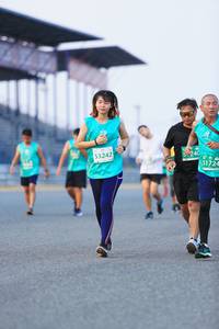 BIB: 53242, 240, 51724
                            <button type="button" onclick="openModal(10464399)" class="btn btn-primary btn-sm float-right btn-popup" data-toggle="modal" data-target=".modal-high-quality">
                        <i class="fas fa-shopping-cart"></i> Add to Cart
                    </button>
                                            <button type="button" onclick="isThisMe(10464399, true)" class="btn btn-success btn-sm float-right btn-popup btn-isme hidden" data-toggle="tooltip" data-placement="bottom" title="นี่คือรูปของคุณใช่ไหม คลิกที่นี่เพื่อเอาเข้าอัลบั้ม">
                        <i class="fas fa-plus"></i> Add to album
                    </button>
                    <button type="button" onclick="isThisMe(10464399, false)" class="btn btn-warning btn-sm float-right btn-popup btn-isnotme hidden">
                        <i class="fas fa-ban"></i> Remove from album
                    </button>