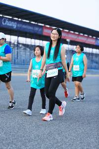 BIB: 1265, 5056, 50685
                            <button type="button" onclick="openModal(10495319)" class="btn btn-primary btn-sm float-right btn-popup" data-toggle="modal" data-target=".modal-high-quality">
                        <i class="fas fa-shopping-cart"></i> Add to Cart
                    </button>
                                            <button type="button" onclick="isThisMe(10495319, true)" class="btn btn-success btn-sm float-right btn-popup btn-isme hidden" data-toggle="tooltip" data-placement="bottom" title="นี่คือรูปของคุณใช่ไหม คลิกที่นี่เพื่อเอาเข้าอัลบั้ม">
                        <i class="fas fa-plus"></i> Add to album
                    </button>
                    <button type="button" onclick="isThisMe(10495319, false)" class="btn btn-warning btn-sm float-right btn-popup btn-isnotme hidden">
                        <i class="fas fa-ban"></i> Remove from album
                    </button>