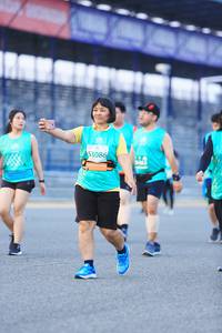 BIB: 3086
                            <button type="button" onclick="openModal(10493113)" class="btn btn-primary btn-sm float-right btn-popup" data-toggle="modal" data-target=".modal-high-quality">
                        <i class="fas fa-shopping-cart"></i> Add to Cart
                    </button>
                                            <button type="button" onclick="isThisMe(10493113, true)" class="btn btn-success btn-sm float-right btn-popup btn-isme hidden" data-toggle="tooltip" data-placement="bottom" title="นี่คือรูปของคุณใช่ไหม คลิกที่นี่เพื่อเอาเข้าอัลบั้ม">
                        <i class="fas fa-plus"></i> Add to album
                    </button>
                    <button type="button" onclick="isThisMe(10493113, false)" class="btn btn-warning btn-sm float-right btn-popup btn-isnotme hidden">
                        <i class="fas fa-ban"></i> Remove from album
                    </button>