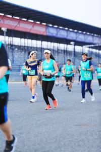 BIB: 70282, 70733
                            <button type="button" onclick="openModal(10492841)" class="btn btn-primary btn-sm float-right btn-popup" data-toggle="modal" data-target=".modal-high-quality">
                        <i class="fas fa-shopping-cart"></i> Add to Cart
                    </button>
                                            <button type="button" onclick="isThisMe(10492841, true)" class="btn btn-success btn-sm float-right btn-popup btn-isme hidden" data-toggle="tooltip" data-placement="bottom" title="นี่คือรูปของคุณใช่ไหม คลิกที่นี่เพื่อเอาเข้าอัลบั้ม">
                        <i class="fas fa-plus"></i> Add to album
                    </button>
                    <button type="button" onclick="isThisMe(10492841, false)" class="btn btn-warning btn-sm float-right btn-popup btn-isnotme hidden">
                        <i class="fas fa-ban"></i> Remove from album
                    </button>