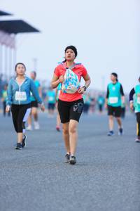 BIB: 5250
                            <button type="button" onclick="openModal(10493534)" class="btn btn-primary btn-sm float-right btn-popup" data-toggle="modal" data-target=".modal-high-quality">
                        <i class="fas fa-shopping-cart"></i> Add to Cart
                    </button>
                                            <button type="button" onclick="isThisMe(10493534, true)" class="btn btn-success btn-sm float-right btn-popup btn-isme hidden" data-toggle="tooltip" data-placement="bottom" title="นี่คือรูปของคุณใช่ไหม คลิกที่นี่เพื่อเอาเข้าอัลบั้ม">
                        <i class="fas fa-plus"></i> Add to album
                    </button>
                    <button type="button" onclick="isThisMe(10493534, false)" class="btn btn-warning btn-sm float-right btn-popup btn-isnotme hidden">
                        <i class="fas fa-ban"></i> Remove from album
                    </button>