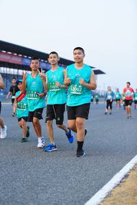 BIB: 516, 52002, 1813, 51513, 
                            <button type="button" onclick="openModal(10493515)" class="btn btn-primary btn-sm float-right btn-popup" data-toggle="modal" data-target=".modal-high-quality">
                        <i class="fas fa-shopping-cart"></i> Add to Cart
                    </button>
                                            <button type="button" onclick="isThisMe(10493515, true)" class="btn btn-success btn-sm float-right btn-popup btn-isme hidden" data-toggle="tooltip" data-placement="bottom" title="นี่คือรูปของคุณใช่ไหม คลิกที่นี่เพื่อเอาเข้าอัลบั้ม">
                        <i class="fas fa-plus"></i> Add to album
                    </button>
                    <button type="button" onclick="isThisMe(10493515, false)" class="btn btn-warning btn-sm float-right btn-popup btn-isnotme hidden">
                        <i class="fas fa-ban"></i> Remove from album
                    </button>