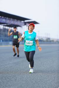 BIB: 52872
                            <button type="button" onclick="openModal(10450347)" class="btn btn-primary btn-sm float-right btn-popup" data-toggle="modal" data-target=".modal-high-quality">
                        <i class="fas fa-shopping-cart"></i> Add to Cart
                    </button>
                                            <button type="button" onclick="isThisMe(10450347, true)" class="btn btn-success btn-sm float-right btn-popup btn-isme hidden" data-toggle="tooltip" data-placement="bottom" title="นี่คือรูปของคุณใช่ไหม คลิกที่นี่เพื่อเอาเข้าอัลบั้ม">
                        <i class="fas fa-plus"></i> Add to album
                    </button>
                    <button type="button" onclick="isThisMe(10450347, false)" class="btn btn-warning btn-sm float-right btn-popup btn-isnotme hidden">
                        <i class="fas fa-ban"></i> Remove from album
                    </button>