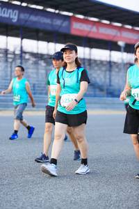 BIB: 5254
                            <button type="button" onclick="openModal(10489135)" class="btn btn-primary btn-sm float-right btn-popup" data-toggle="modal" data-target=".modal-high-quality">
                        <i class="fas fa-shopping-cart"></i> Add to Cart
                    </button>
                                            <button type="button" onclick="isThisMe(10489135, true)" class="btn btn-success btn-sm float-right btn-popup btn-isme hidden" data-toggle="tooltip" data-placement="bottom" title="นี่คือรูปของคุณใช่ไหม คลิกที่นี่เพื่อเอาเข้าอัลบั้ม">
                        <i class="fas fa-plus"></i> Add to album
                    </button>
                    <button type="button" onclick="isThisMe(10489135, false)" class="btn btn-warning btn-sm float-right btn-popup btn-isnotme hidden">
                        <i class="fas fa-ban"></i> Remove from album
                    </button>