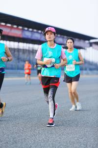 BIB: 80237
                            <button type="button" onclick="openModal(10456715)" class="btn btn-primary btn-sm float-right btn-popup" data-toggle="modal" data-target=".modal-high-quality">
                        <i class="fas fa-shopping-cart"></i> Add to Cart
                    </button>
                                            <button type="button" onclick="isThisMe(10456715, true)" class="btn btn-success btn-sm float-right btn-popup btn-isme hidden" data-toggle="tooltip" data-placement="bottom" title="นี่คือรูปของคุณใช่ไหม คลิกที่นี่เพื่อเอาเข้าอัลบั้ม">
                        <i class="fas fa-plus"></i> Add to album
                    </button>
                    <button type="button" onclick="isThisMe(10456715, false)" class="btn btn-warning btn-sm float-right btn-popup btn-isnotme hidden">
                        <i class="fas fa-ban"></i> Remove from album
                    </button>