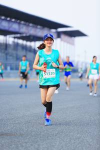 BIB: 1320
                            <button type="button" onclick="openModal(10488894)" class="btn btn-primary btn-sm float-right btn-popup" data-toggle="modal" data-target=".modal-high-quality">
                        <i class="fas fa-shopping-cart"></i> Add to Cart
                    </button>
                                            <button type="button" onclick="isThisMe(10488894, true)" class="btn btn-success btn-sm float-right btn-popup btn-isme hidden" data-toggle="tooltip" data-placement="bottom" title="นี่คือรูปของคุณใช่ไหม คลิกที่นี่เพื่อเอาเข้าอัลบั้ม">
                        <i class="fas fa-plus"></i> Add to album
                    </button>
                    <button type="button" onclick="isThisMe(10488894, false)" class="btn btn-warning btn-sm float-right btn-popup btn-isnotme hidden">
                        <i class="fas fa-ban"></i> Remove from album
                    </button>