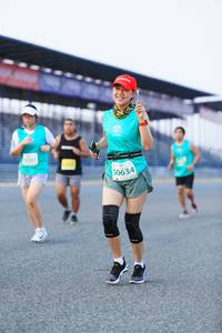 BIB: 101, 0634
                            <button type="button" onclick="openModal(10456028)" class="btn btn-primary btn-sm float-right btn-popup" data-toggle="modal" data-target=".modal-high-quality">
                        <i class="fas fa-shopping-cart"></i> Add to Cart
                    </button>
                                            <button type="button" onclick="isThisMe(10456028, true)" class="btn btn-success btn-sm float-right btn-popup btn-isme hidden" data-toggle="tooltip" data-placement="bottom" title="นี่คือรูปของคุณใช่ไหม คลิกที่นี่เพื่อเอาเข้าอัลบั้ม">
                        <i class="fas fa-plus"></i> Add to album
                    </button>
                    <button type="button" onclick="isThisMe(10456028, false)" class="btn btn-warning btn-sm float-right btn-popup btn-isnotme hidden">
                        <i class="fas fa-ban"></i> Remove from album
                    </button>