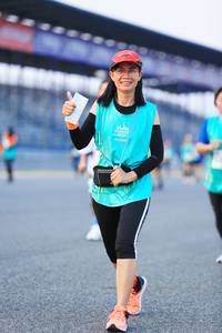 BIB: 
                            <button type="button" onclick="openModal(10489589)" class="btn btn-primary btn-sm float-right btn-popup" data-toggle="modal" data-target=".modal-high-quality">
                        <i class="fas fa-shopping-cart"></i> Add to Cart
                    </button>
                                            <button type="button" onclick="isThisMe(10489589, true)" class="btn btn-success btn-sm float-right btn-popup btn-isme hidden" data-toggle="tooltip" data-placement="bottom" title="นี่คือรูปของคุณใช่ไหม คลิกที่นี่เพื่อเอาเข้าอัลบั้ม">
                        <i class="fas fa-plus"></i> Add to album
                    </button>
                    <button type="button" onclick="isThisMe(10489589, false)" class="btn btn-warning btn-sm float-right btn-popup btn-isnotme hidden">
                        <i class="fas fa-ban"></i> Remove from album
                    </button>