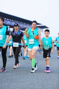 BIB: 51194, 1061, 50036
                            <button type="button" onclick="openModal(10491314)" class="btn btn-primary btn-sm float-right btn-popup" data-toggle="modal" data-target=".modal-high-quality">
                        <i class="fas fa-shopping-cart"></i> Add to Cart
                    </button>
                                            <button type="button" onclick="isThisMe(10491314, true)" class="btn btn-success btn-sm float-right btn-popup btn-isme hidden" data-toggle="tooltip" data-placement="bottom" title="นี่คือรูปของคุณใช่ไหม คลิกที่นี่เพื่อเอาเข้าอัลบั้ม">
                        <i class="fas fa-plus"></i> Add to album
                    </button>
                    <button type="button" onclick="isThisMe(10491314, false)" class="btn btn-warning btn-sm float-right btn-popup btn-isnotme hidden">
                        <i class="fas fa-ban"></i> Remove from album
                    </button>