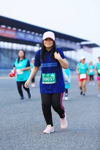 BIB: 50037
                            <button type="button" onclick="openModal(10494401)" class="btn btn-primary btn-sm float-right btn-popup" data-toggle="modal" data-target=".modal-high-quality">
                        <i class="fas fa-shopping-cart"></i> Add to Cart
                    </button>
                                            <button type="button" onclick="isThisMe(10494401, true)" class="btn btn-success btn-sm float-right btn-popup btn-isme hidden" data-toggle="tooltip" data-placement="bottom" title="นี่คือรูปของคุณใช่ไหม คลิกที่นี่เพื่อเอาเข้าอัลบั้ม">
                        <i class="fas fa-plus"></i> Add to album
                    </button>
                    <button type="button" onclick="isThisMe(10494401, false)" class="btn btn-warning btn-sm float-right btn-popup btn-isnotme hidden">
                        <i class="fas fa-ban"></i> Remove from album
                    </button>