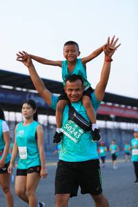 BIB: 50243, 969
                            <button type="button" onclick="openModal(10490420)" class="btn btn-primary btn-sm float-right btn-popup" data-toggle="modal" data-target=".modal-high-quality">
                        <i class="fas fa-shopping-cart"></i> Add to Cart
                    </button>
                                            <button type="button" onclick="isThisMe(10490420, true)" class="btn btn-success btn-sm float-right btn-popup btn-isme hidden" data-toggle="tooltip" data-placement="bottom" title="นี่คือรูปของคุณใช่ไหม คลิกที่นี่เพื่อเอาเข้าอัลบั้ม">
                        <i class="fas fa-plus"></i> Add to album
                    </button>
                    <button type="button" onclick="isThisMe(10490420, false)" class="btn btn-warning btn-sm float-right btn-popup btn-isnotme hidden">
                        <i class="fas fa-ban"></i> Remove from album
                    </button>