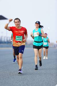 BIB: 530, 50476
                            <button type="button" onclick="openModal(10449744)" class="btn btn-primary btn-sm float-right btn-popup" data-toggle="modal" data-target=".modal-high-quality">
                        <i class="fas fa-shopping-cart"></i> Add to Cart
                    </button>
                                            <button type="button" onclick="isThisMe(10449744, true)" class="btn btn-success btn-sm float-right btn-popup btn-isme hidden" data-toggle="tooltip" data-placement="bottom" title="นี่คือรูปของคุณใช่ไหม คลิกที่นี่เพื่อเอาเข้าอัลบั้ม">
                        <i class="fas fa-plus"></i> Add to album
                    </button>
                    <button type="button" onclick="isThisMe(10449744, false)" class="btn btn-warning btn-sm float-right btn-popup btn-isnotme hidden">
                        <i class="fas fa-ban"></i> Remove from album
                    </button>