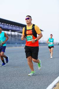 BIB: 51942, 134
                            <button type="button" onclick="openModal(10449801)" class="btn btn-primary btn-sm float-right btn-popup" data-toggle="modal" data-target=".modal-high-quality">
                        <i class="fas fa-shopping-cart"></i> Add to Cart
                    </button>
                                            <button type="button" onclick="isThisMe(10449801, true)" class="btn btn-success btn-sm float-right btn-popup btn-isme hidden" data-toggle="tooltip" data-placement="bottom" title="นี่คือรูปของคุณใช่ไหม คลิกที่นี่เพื่อเอาเข้าอัลบั้ม">
                        <i class="fas fa-plus"></i> Add to album
                    </button>
                    <button type="button" onclick="isThisMe(10449801, false)" class="btn btn-warning btn-sm float-right btn-popup btn-isnotme hidden">
                        <i class="fas fa-ban"></i> Remove from album
                    </button>