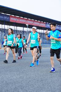 BIB: 51733, 2720, 52845
                            <button type="button" onclick="openModal(10491338)" class="btn btn-primary btn-sm float-right btn-popup" data-toggle="modal" data-target=".modal-high-quality">
                        <i class="fas fa-shopping-cart"></i> Add to Cart
                    </button>
                                            <button type="button" onclick="isThisMe(10491338, true)" class="btn btn-success btn-sm float-right btn-popup btn-isme hidden" data-toggle="tooltip" data-placement="bottom" title="นี่คือรูปของคุณใช่ไหม คลิกที่นี่เพื่อเอาเข้าอัลบั้ม">
                        <i class="fas fa-plus"></i> Add to album
                    </button>
                    <button type="button" onclick="isThisMe(10491338, false)" class="btn btn-warning btn-sm float-right btn-popup btn-isnotme hidden">
                        <i class="fas fa-ban"></i> Remove from album
                    </button>