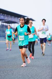 BIB: 50950, 2932
                            <button type="button" onclick="openModal(10484905)" class="btn btn-primary btn-sm float-right btn-popup" data-toggle="modal" data-target=".modal-high-quality">
                        <i class="fas fa-shopping-cart"></i> Add to Cart
                    </button>
                                            <button type="button" onclick="isThisMe(10484905, true)" class="btn btn-success btn-sm float-right btn-popup btn-isme hidden" data-toggle="tooltip" data-placement="bottom" title="นี่คือรูปของคุณใช่ไหม คลิกที่นี่เพื่อเอาเข้าอัลบั้ม">
                        <i class="fas fa-plus"></i> Add to album
                    </button>
                    <button type="button" onclick="isThisMe(10484905, false)" class="btn btn-warning btn-sm float-right btn-popup btn-isnotme hidden">
                        <i class="fas fa-ban"></i> Remove from album
                    </button>