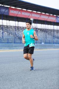 BIB: 184
                            <button type="button" onclick="openModal(10450888)" class="btn btn-primary btn-sm float-right btn-popup" data-toggle="modal" data-target=".modal-high-quality">
                        <i class="fas fa-shopping-cart"></i> Add to Cart
                    </button>
                                            <button type="button" onclick="isThisMe(10450888, true)" class="btn btn-success btn-sm float-right btn-popup btn-isme hidden" data-toggle="tooltip" data-placement="bottom" title="นี่คือรูปของคุณใช่ไหม คลิกที่นี่เพื่อเอาเข้าอัลบั้ม">
                        <i class="fas fa-plus"></i> Add to album
                    </button>
                    <button type="button" onclick="isThisMe(10450888, false)" class="btn btn-warning btn-sm float-right btn-popup btn-isnotme hidden">
                        <i class="fas fa-ban"></i> Remove from album
                    </button>