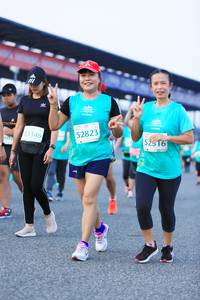 BIB: 53346, 52823, 523
                            <button type="button" onclick="openModal(10502312)" class="btn btn-primary btn-sm float-right btn-popup" data-toggle="modal" data-target=".modal-high-quality">
                        <i class="fas fa-shopping-cart"></i> Add to Cart
                    </button>
                                            <button type="button" onclick="isThisMe(10502312, true)" class="btn btn-success btn-sm float-right btn-popup btn-isme hidden" data-toggle="tooltip" data-placement="bottom" title="นี่คือรูปของคุณใช่ไหม คลิกที่นี่เพื่อเอาเข้าอัลบั้ม">
                        <i class="fas fa-plus"></i> Add to album
                    </button>
                    <button type="button" onclick="isThisMe(10502312, false)" class="btn btn-warning btn-sm float-right btn-popup btn-isnotme hidden">
                        <i class="fas fa-ban"></i> Remove from album
                    </button>