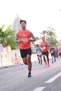 BIB: 26818
                            <button type="button" onclick="openModal(11728181)" class="btn btn-primary btn-sm float-right btn-popup" data-toggle="modal" data-target=".modal-high-quality">
                        <i class="fas fa-shopping-cart"></i> Add to Cart
                    </button>
                                            <button type="button" onclick="isThisMe(11728181, true)" class="btn btn-success btn-sm float-right btn-popup btn-isme hidden" data-toggle="tooltip" data-placement="bottom" title="นี่คือรูปของคุณใช่ไหม คลิกที่นี่เพื่อเอาเข้าอัลบั้ม">
                        <i class="fas fa-plus"></i> Add to album
                    </button>
                    <button type="button" onclick="isThisMe(11728181, false)" class="btn btn-warning btn-sm float-right btn-popup btn-isnotme hidden">
                        <i class="fas fa-ban"></i> Remove from album
                    </button>