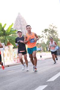 BIB: 4406
                            <button type="button" onclick="openModal(11728361)" class="btn btn-primary btn-sm float-right btn-popup" data-toggle="modal" data-target=".modal-high-quality">
                        <i class="fas fa-shopping-cart"></i> Add to Cart
                    </button>
                                            <button type="button" onclick="isThisMe(11728361, true)" class="btn btn-success btn-sm float-right btn-popup btn-isme hidden" data-toggle="tooltip" data-placement="bottom" title="นี่คือรูปของคุณใช่ไหม คลิกที่นี่เพื่อเอาเข้าอัลบั้ม">
                        <i class="fas fa-plus"></i> Add to album
                    </button>
                    <button type="button" onclick="isThisMe(11728361, false)" class="btn btn-warning btn-sm float-right btn-popup btn-isnotme hidden">
                        <i class="fas fa-ban"></i> Remove from album
                    </button>