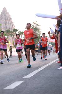 BIB: 20119, 25778, 2002
                            <button type="button" onclick="openModal(11759518)" class="btn btn-primary btn-sm float-right btn-popup" data-toggle="modal" data-target=".modal-high-quality">
                        <i class="fas fa-shopping-cart"></i> Add to Cart
                    </button>
                                            <button type="button" onclick="isThisMe(11759518, true)" class="btn btn-success btn-sm float-right btn-popup btn-isme hidden" data-toggle="tooltip" data-placement="bottom" title="นี่คือรูปของคุณใช่ไหม คลิกที่นี่เพื่อเอาเข้าอัลบั้ม">
                        <i class="fas fa-plus"></i> Add to album
                    </button>
                    <button type="button" onclick="isThisMe(11759518, false)" class="btn btn-warning btn-sm float-right btn-popup btn-isnotme hidden">
                        <i class="fas fa-ban"></i> Remove from album
                    </button>